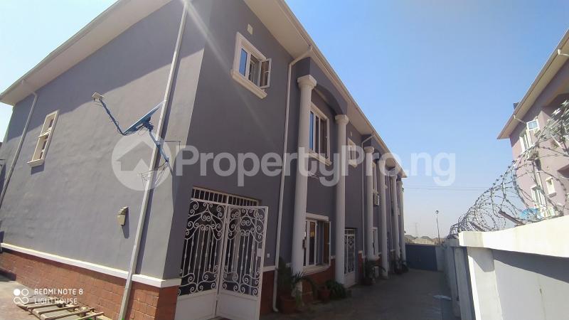 3 bedroom House for rent Dawaki News Engineering Gwarinpa Abuja - 0