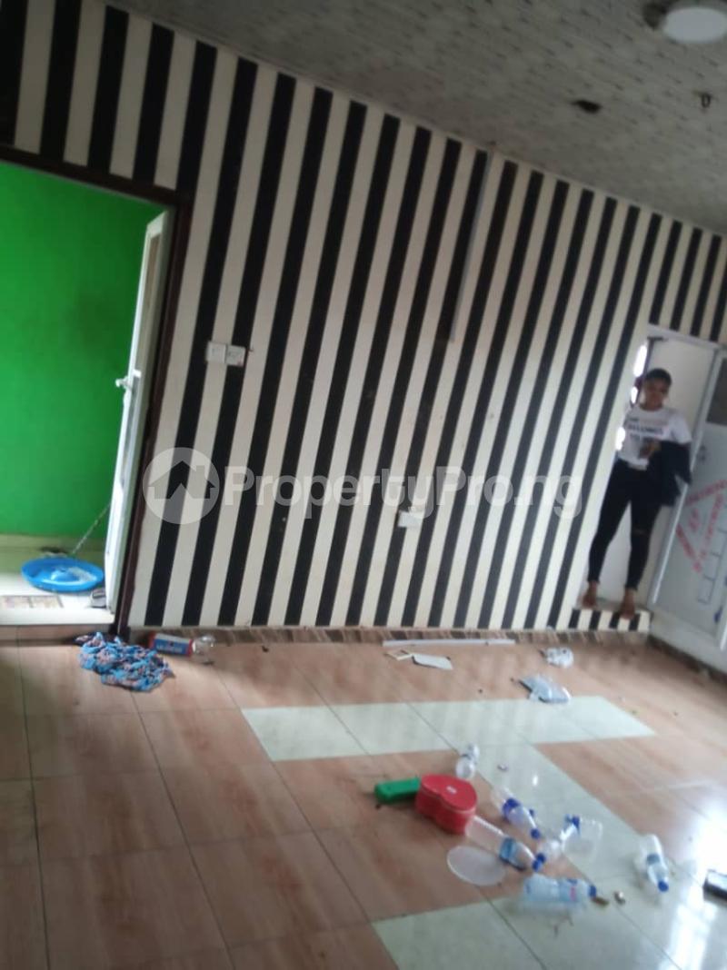 1 bedroom Flat / Apartment for rent   Shomolu Shomolu Lagos