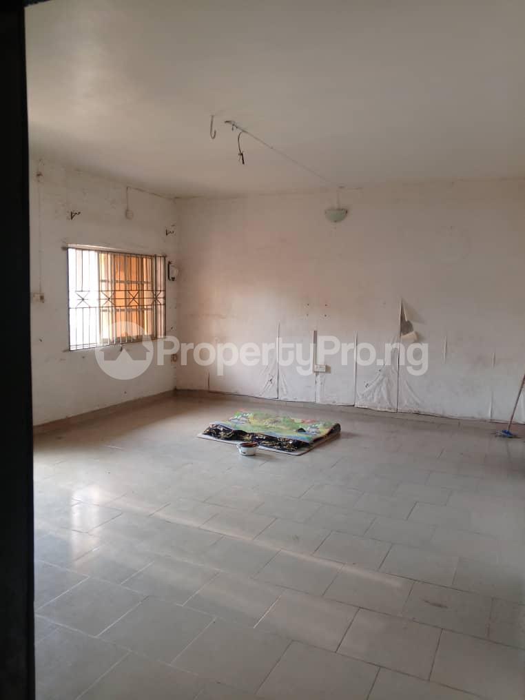 3 bedroom Flat / Apartment for rent Sawmail Adekunle Yaba Lagos