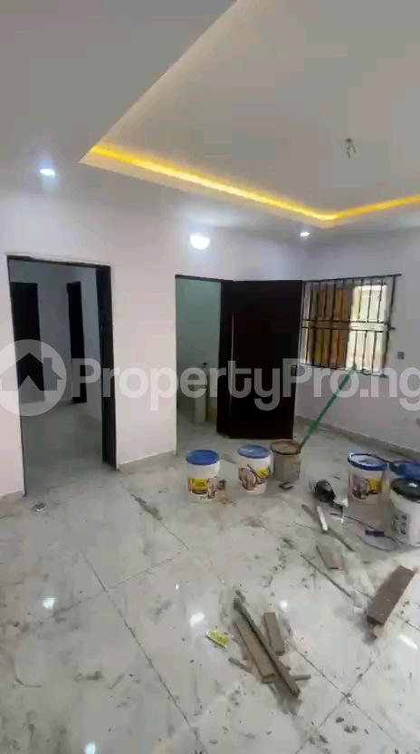3 bedroom Flat / Apartment for rent Sholuyi Gbagada Lagos