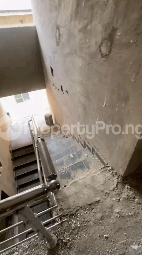 3 bedroom Flat / Apartment for rent Off Shipeolu Street Bariga Lagos
