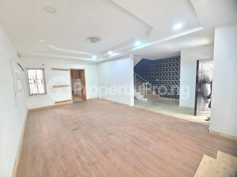 4 bedroom House for rent Igboefun Lekki Lagos