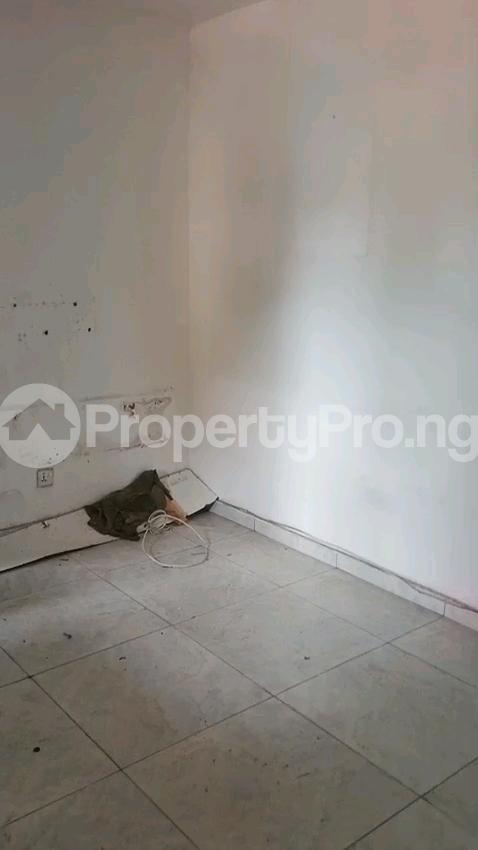 1 bedroom Flat / Apartment for rent Adekunle Yaba Lagos