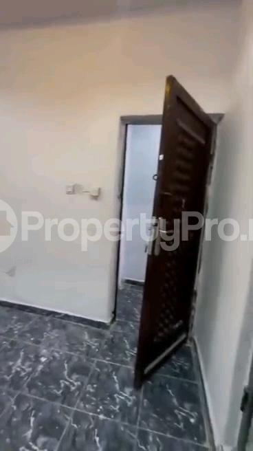 1 bedroom Flat / Apartment for rent Adekunle Yaba Lagos