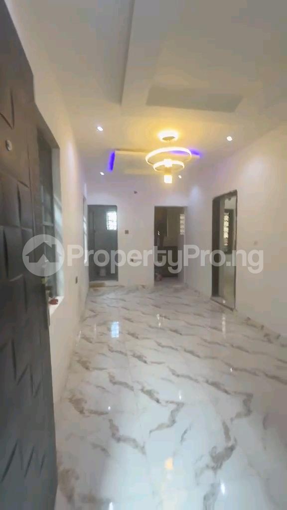 1 bedroom Flat / Apartment for rent Apata Street Shomolu Lagos
