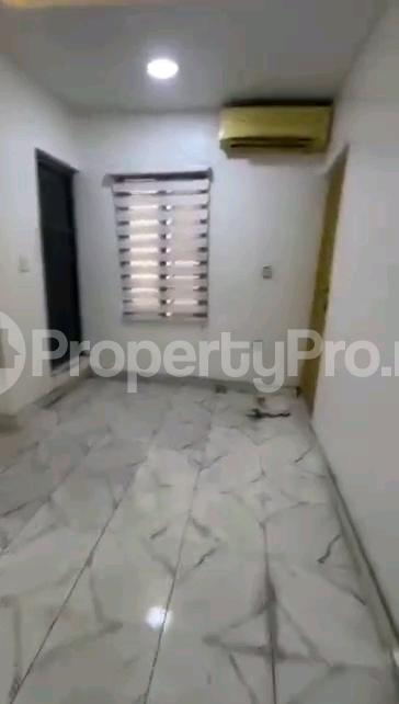 1 bedroom Flat / Apartment for rent Araromi Street Shomolu Shomolu Lagos
