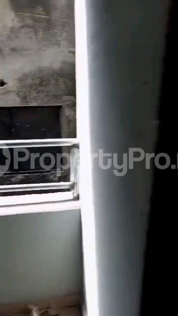 1 bedroom Flat / Apartment for rent Adekunle Yaba Lagos