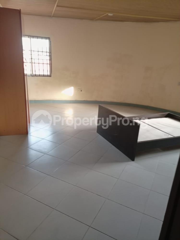 1 bedroom Flat / Apartment for rent Ajayi Street Onike Yaba Lagos