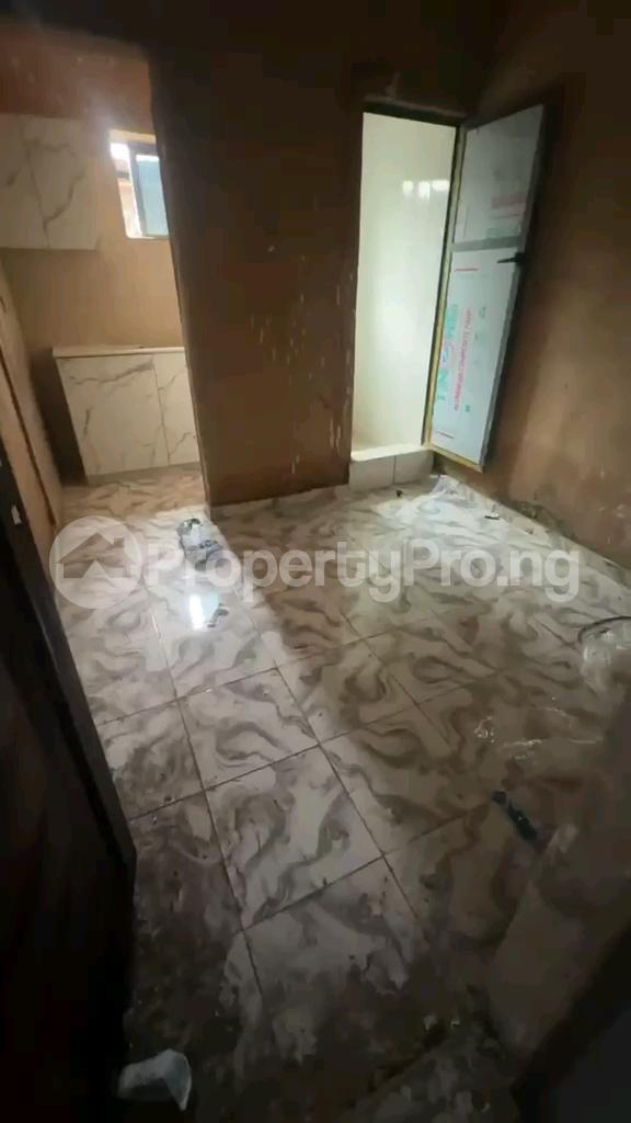1 bedroom Flat / Apartment for rent Pedro Road Shomolu Lagos