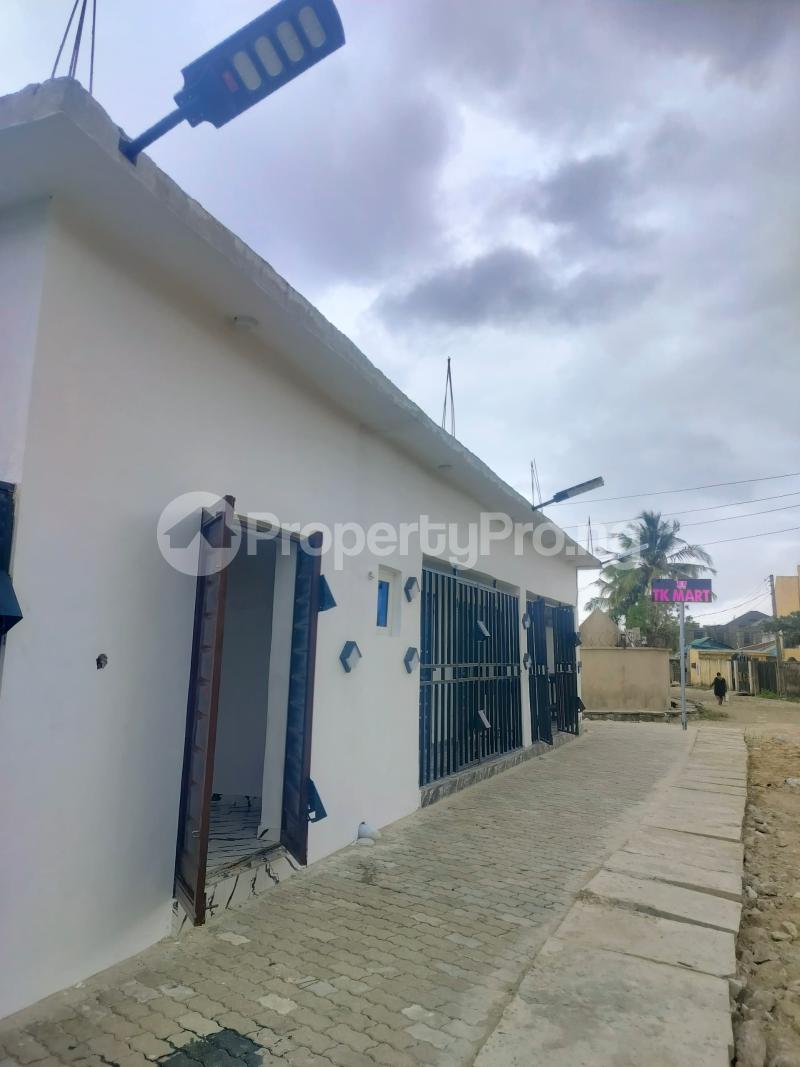 Commercial Property for rent Unity Estate Badore Ajah Lagos - 0