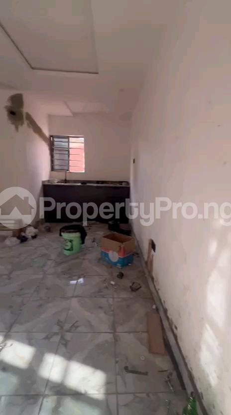 1 bedroom Flat / Apartment for rent Off Pedro Road, Ladilak, Lagos Shomolu Shomolu Lagos
