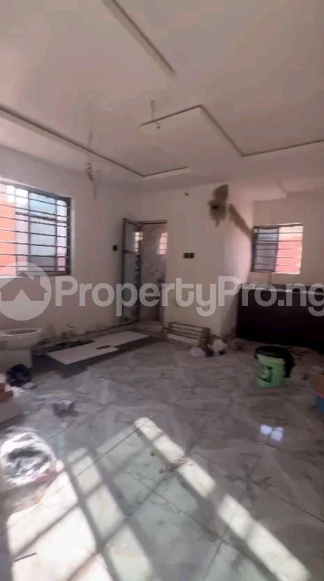 1 bedroom Flat / Apartment for rent Off Pedro Road, Ladilak, Shomolu Lagos