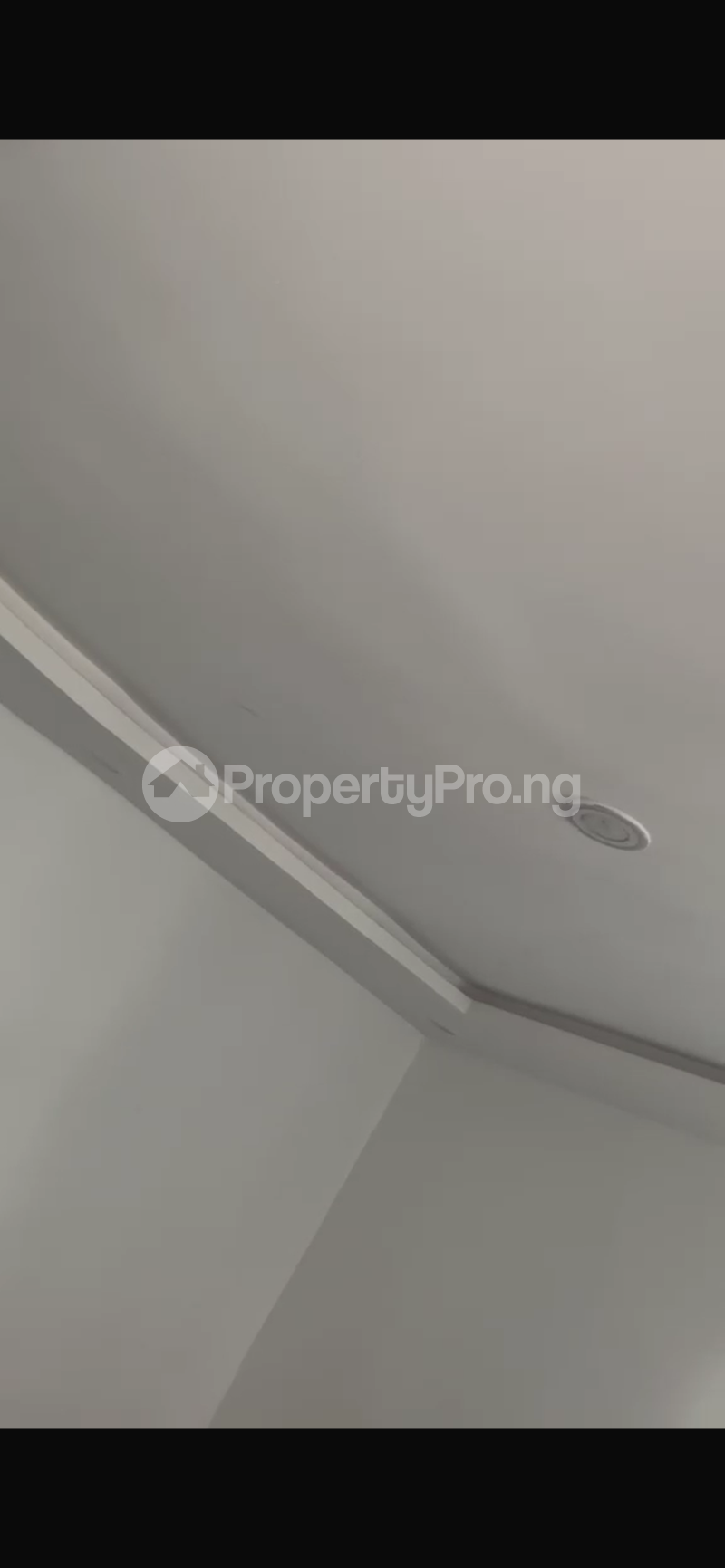 1 bedroom Flat / Apartment for rent Fola Agoro Yaba Lagos