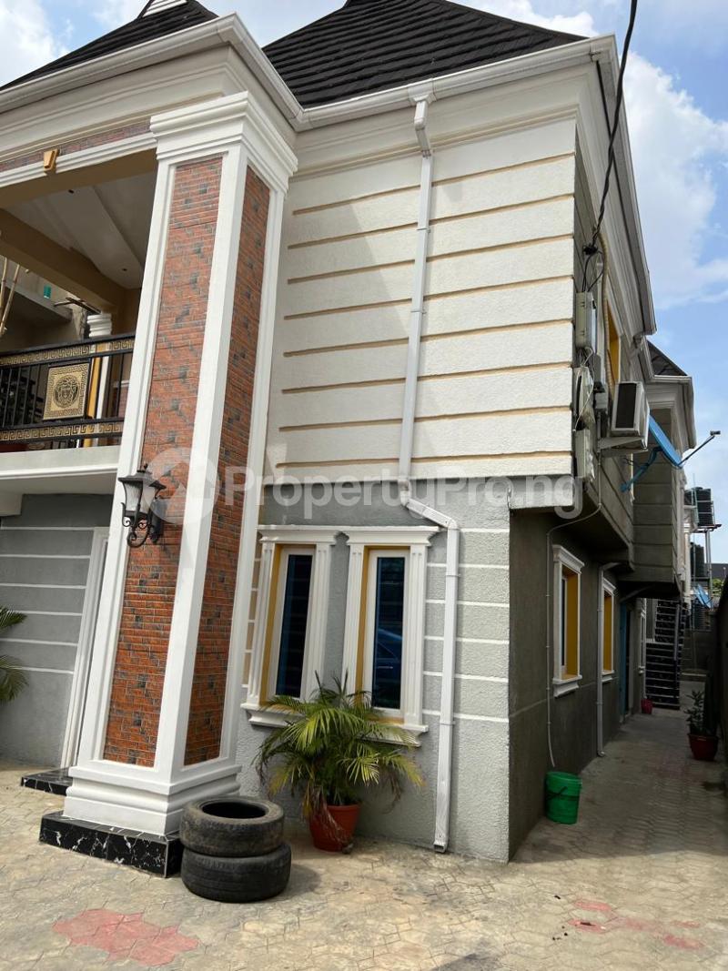 9 bedroom House for sale Alimosho Lagos