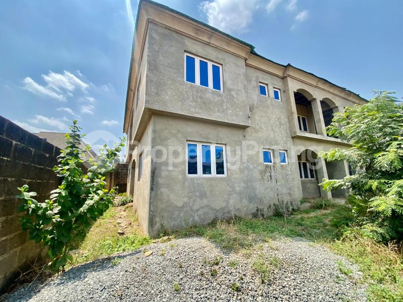 3 bedroom House for sale Kasumu Zone C Estate Akala Express Ibadan Oyo