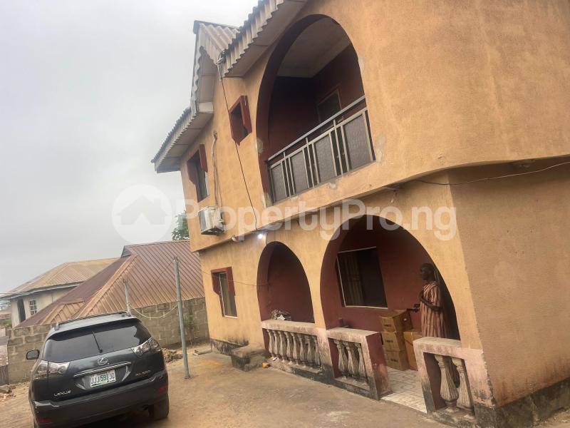 8 bedroom House for sale Nearby Ara Hall, Along Lagos Ibadan Expressway Ibafo Obafemi Owode Ogun
