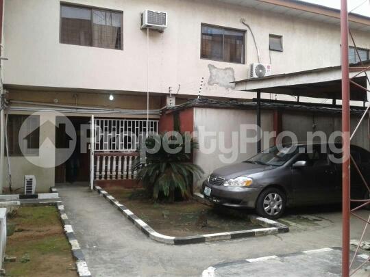 6 bedroom House for sale Ajao Estate Isolo. Lagos Mainland Ajao Estate Isolo Lagos