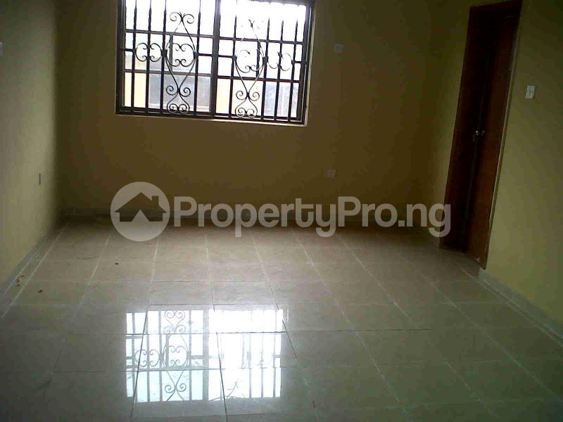 1 bedroom Flat / Apartment for rent Idimu Ejigbo Estate. Lagos Mainland Ejigbo Ejigbo Lagos