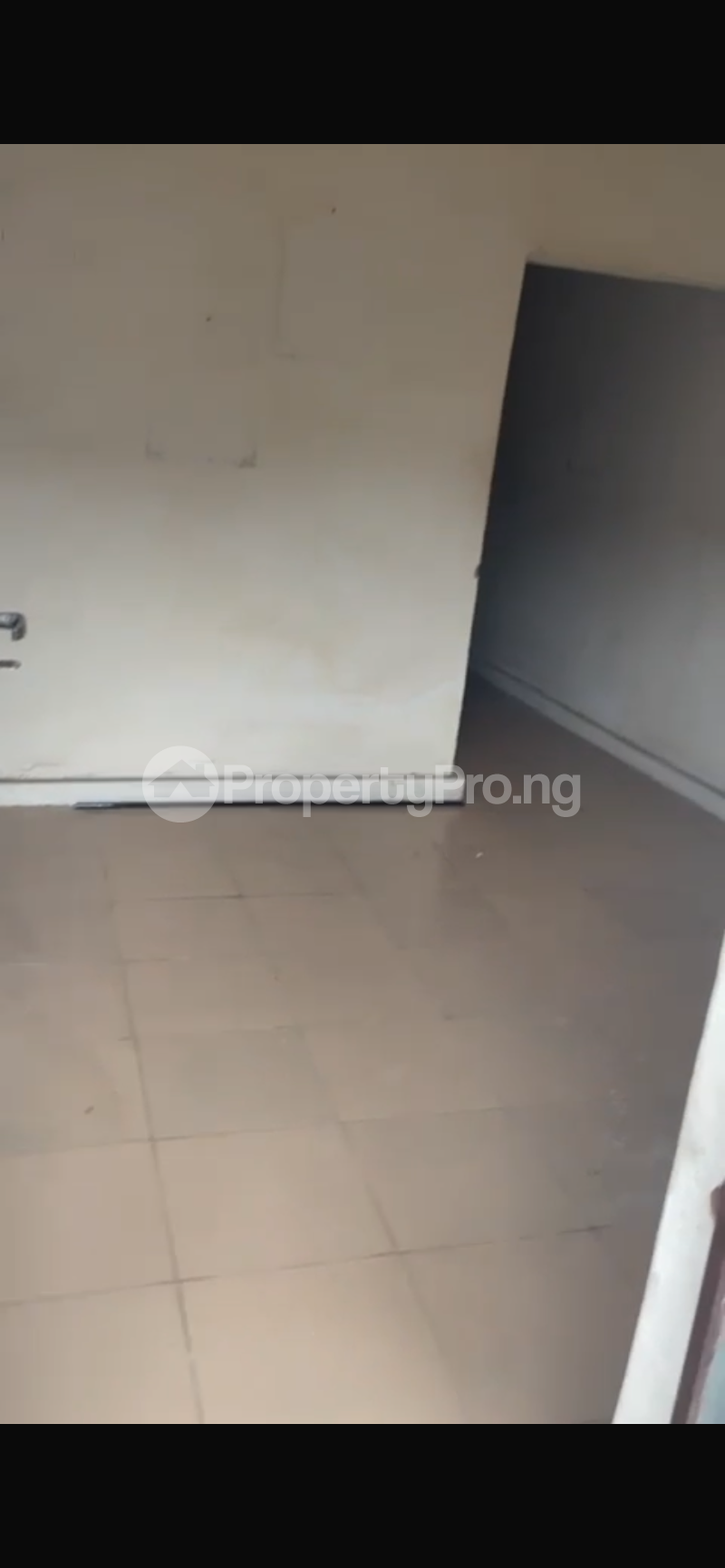 1 bedroom Flat / Apartment for rent Off Morocco Road Shomolu Lagos