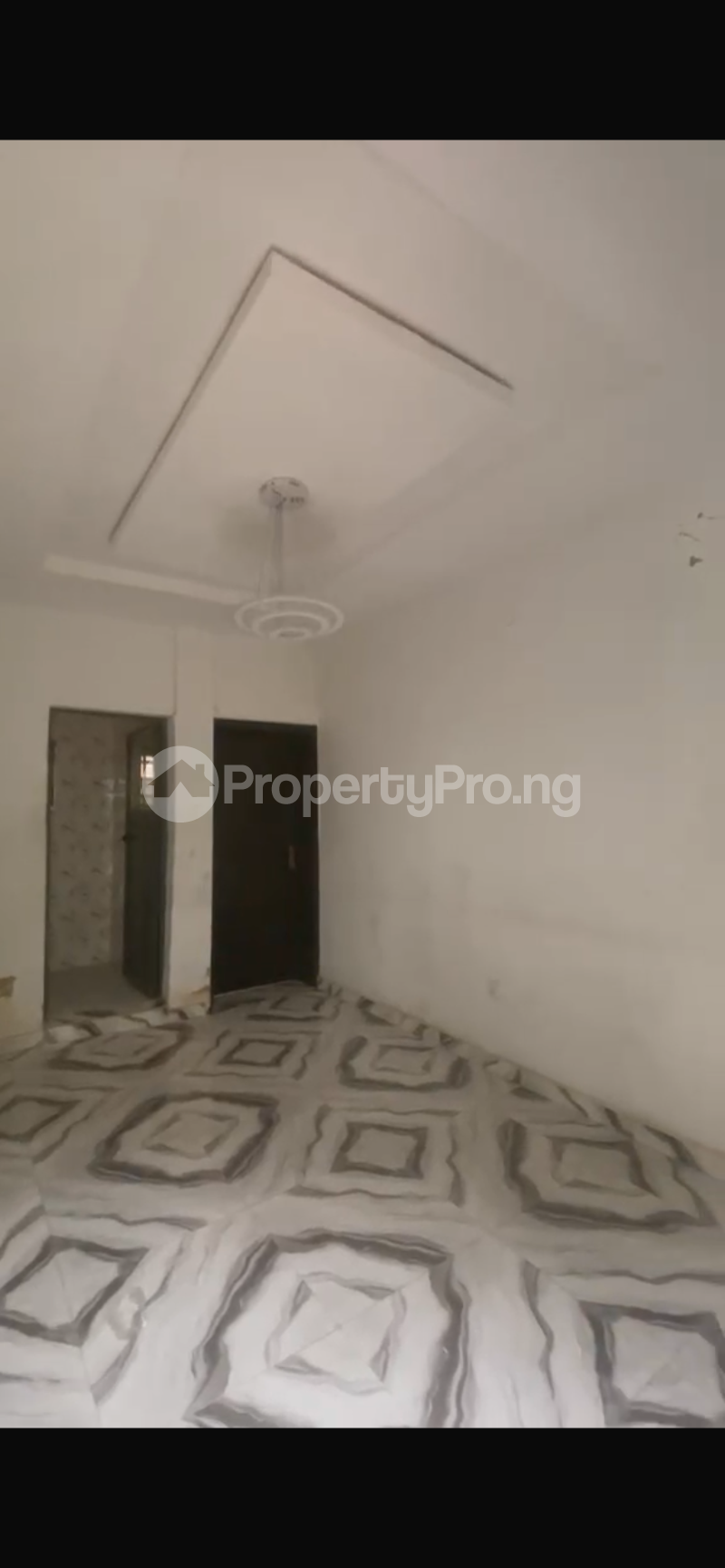 3 bedroom Flat / Apartment for rent In An Estate At Ogudu Lagos