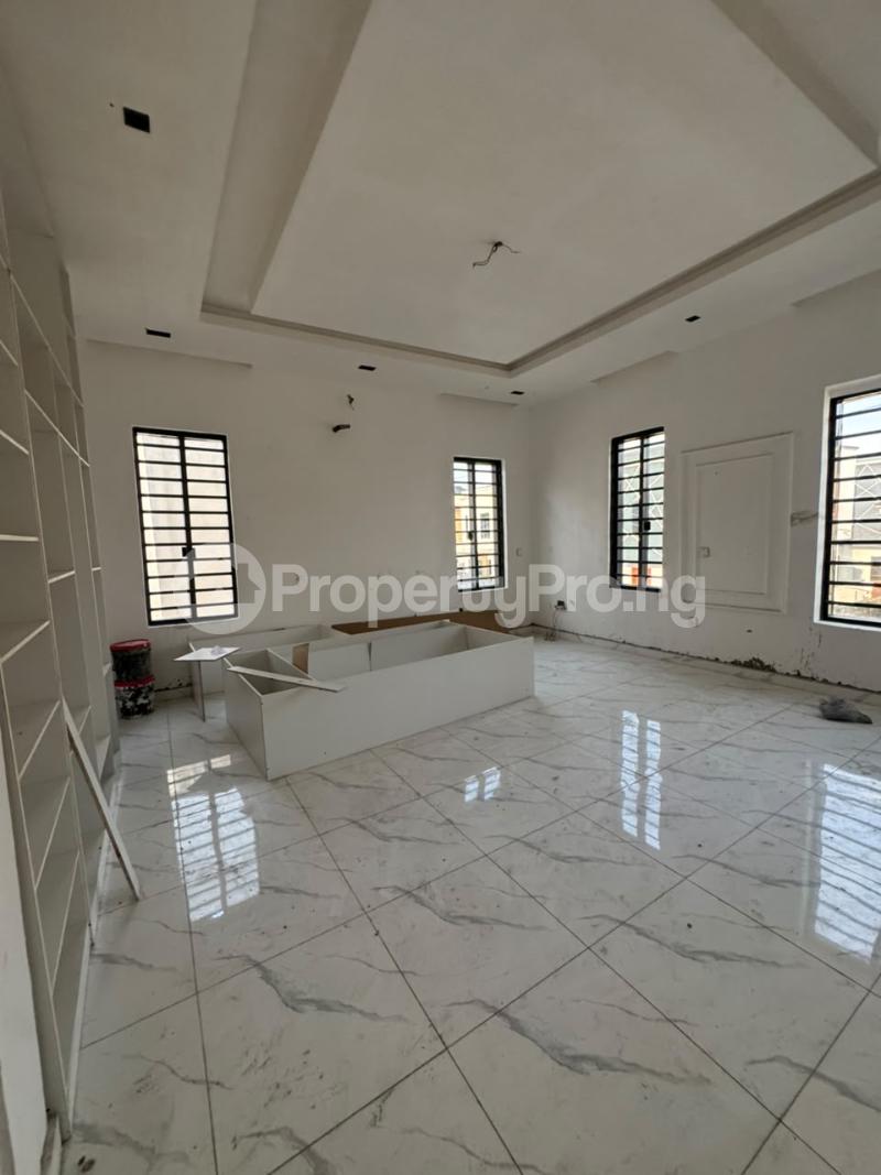 5 bedroom House for rent Sangotedo Ajah Lagos