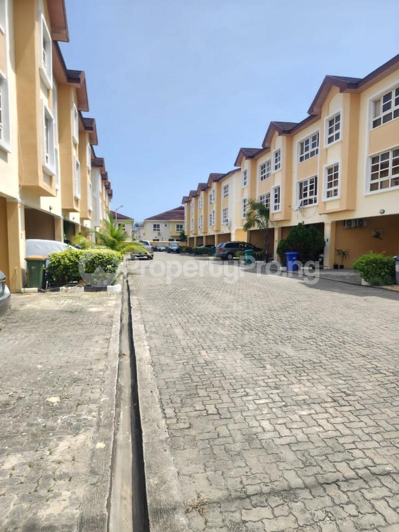 5 bedroom House for rent Chevron Drive Lekki Lagos