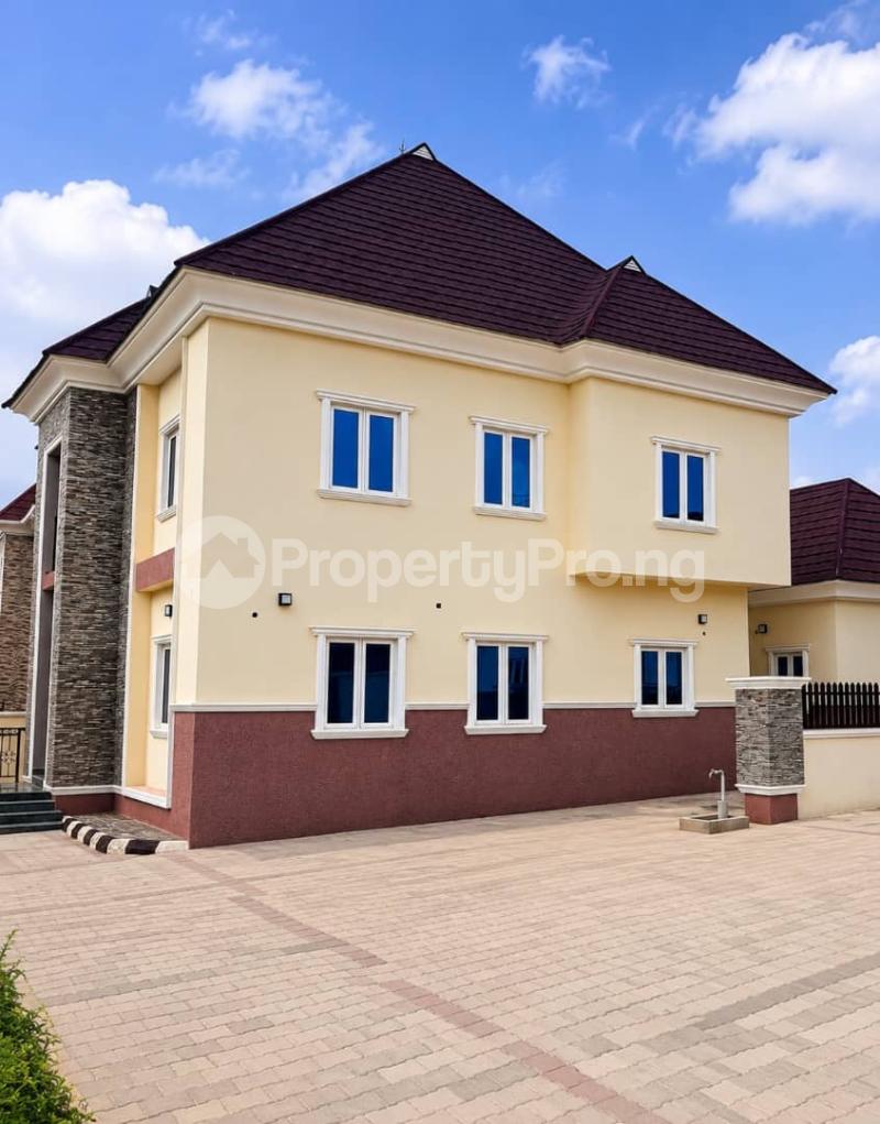 4 bedroom House for rent Von Road Goza Lugbe Abuja