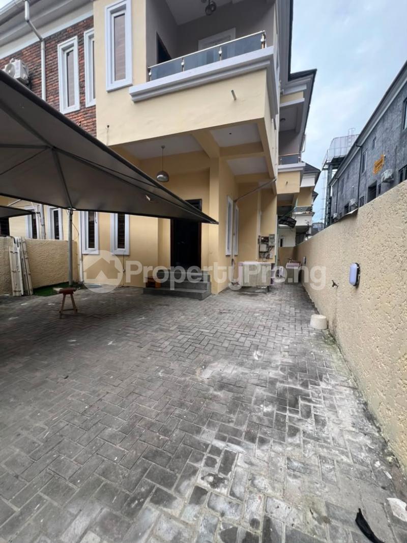 4 bedroom House for rent Chevron Lekki Lagos