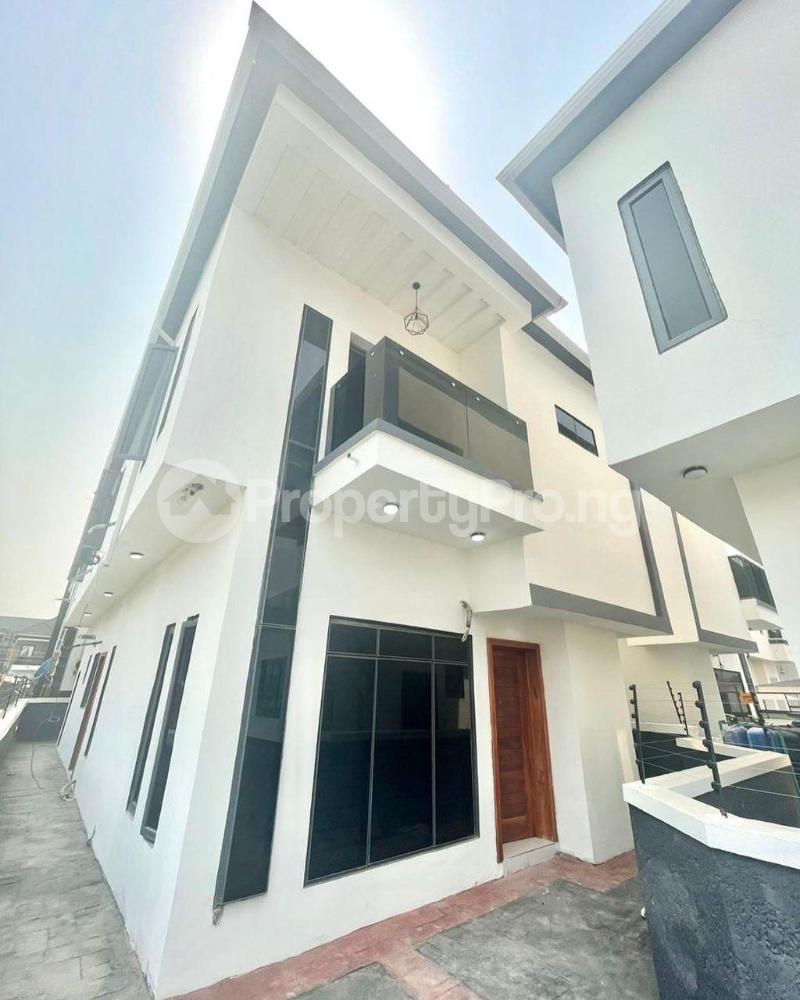 4 bedroom House for rent Ikota Lekki Lagos