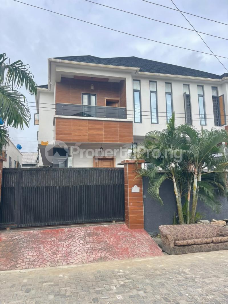 4 bedroom House for sale Osapa london Lekki Lagos