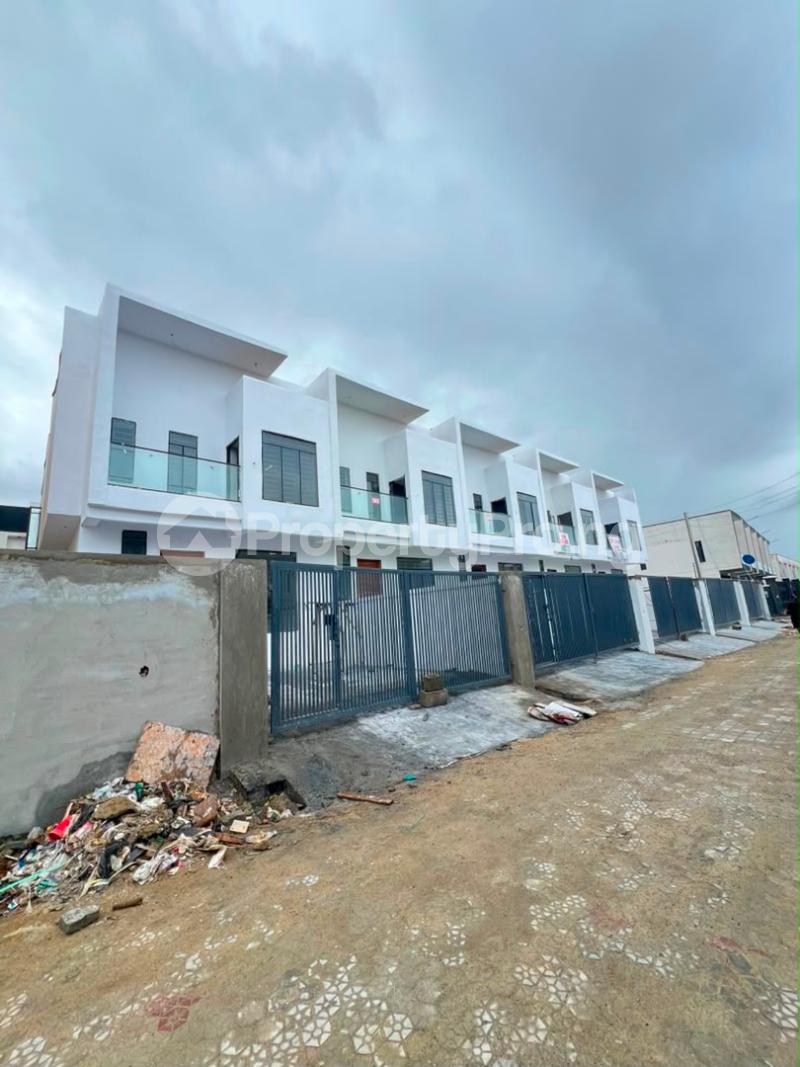 4 bedroom House for sale Ikota Lekki Lagos