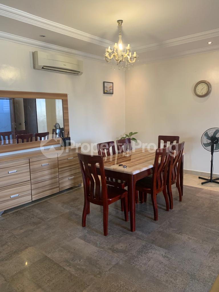 3 bedroom Flat / Apartment for rent ONIRU Victoria Island Lagos