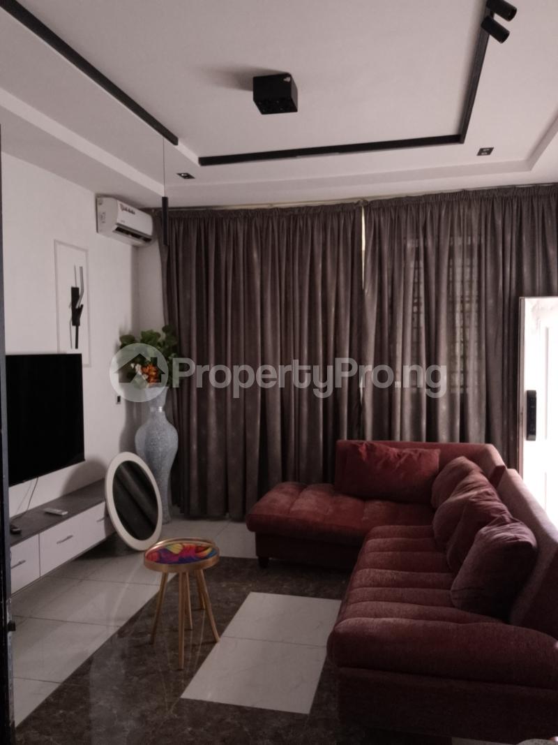 1 bedroom House for sale Off 3rd Avenue Dantata Estate Gwarinpa Abuja