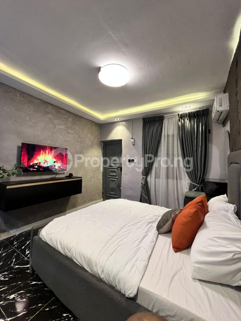 Flat / Apartment for shortlet Yaba Lagos