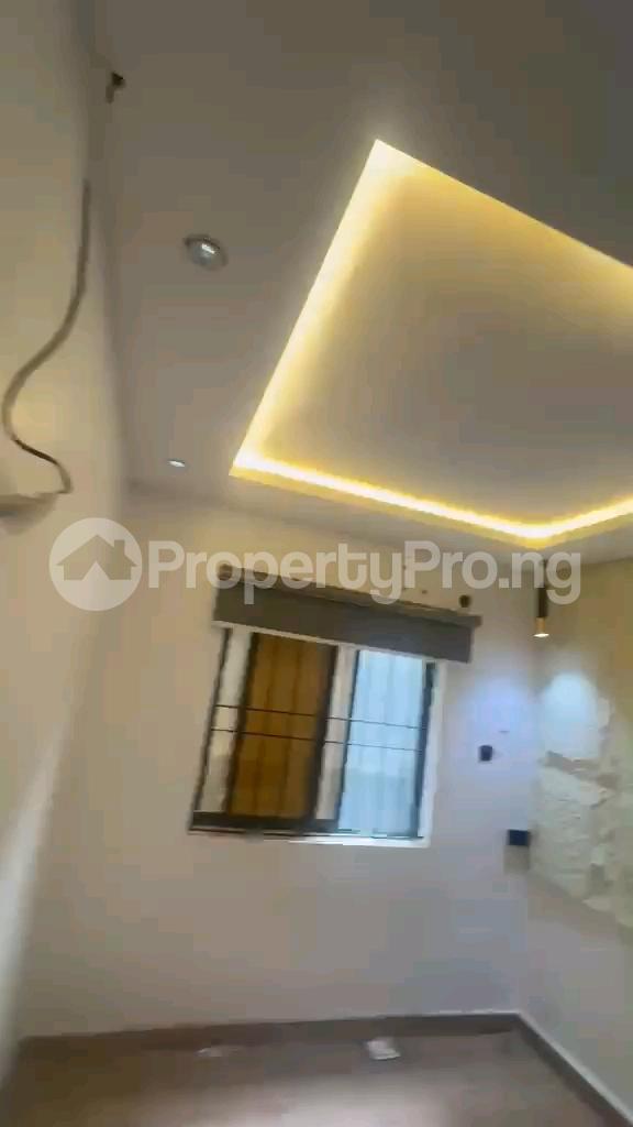 1 bedroom Flat / Apartment for rent Moleye Street Alagomeji Yaba Lagos