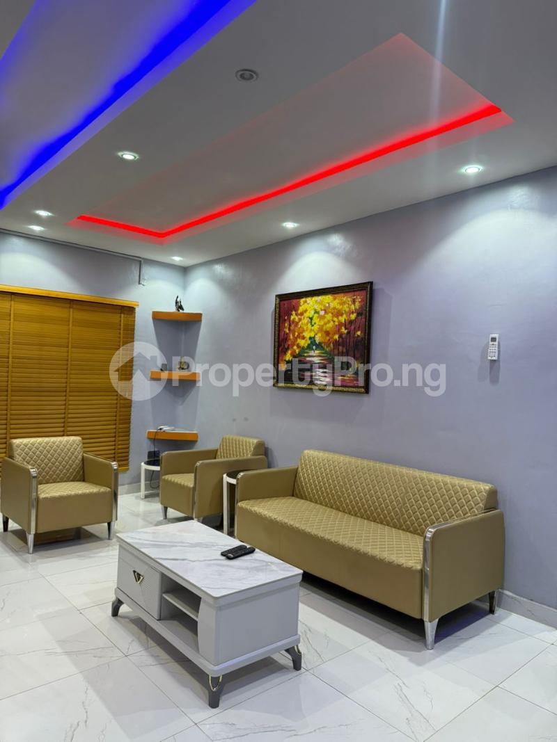 2 bedroom House for rent Lekki Lagos