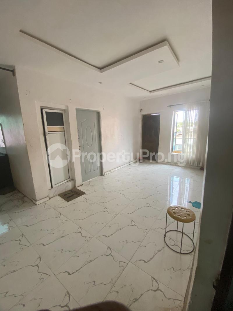 1 bedroom Flat / Apartment for rent Empire Jibowu Surulere Lagos - 0