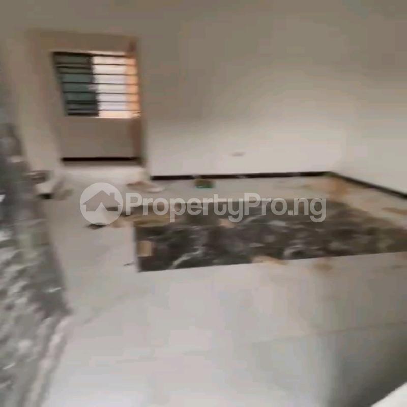 1 bedroom Flat / Apartment for rent Off Bajulaiye Road, Shomolu, Lagos Shomolu Shomolu Lagos