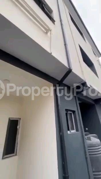 1 bedroom Flat / Apartment for rent Off Ishaga Road Ishaga Road Surulere Lagos