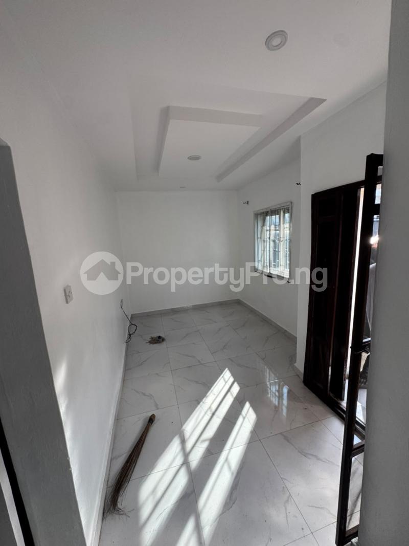 1 bedroom Flat / Apartment for rent Yetunde Brown, Ifako, Gbagada, Lagos Ifako-gbagada Gbagada Lagos