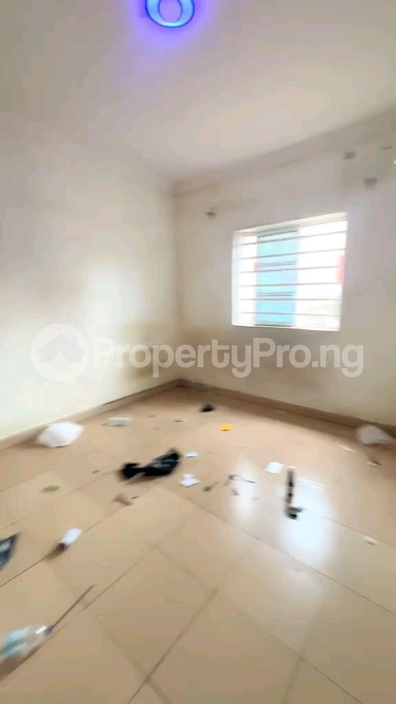 1 bedroom Flat / Apartment for rent Off Pedro Road Shomolu Lagos Shomolu Shomolu Lagos