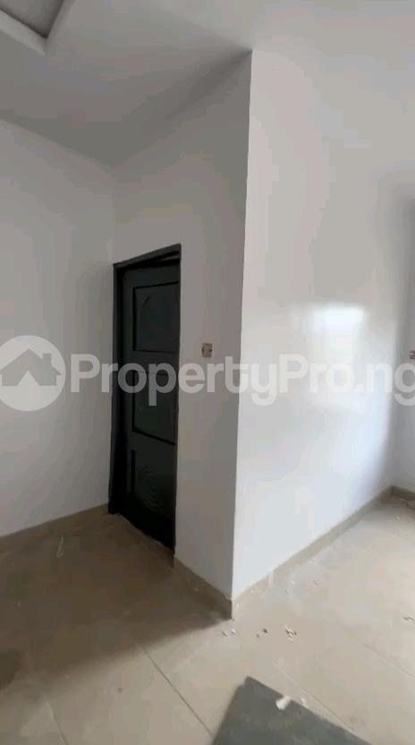 1 bedroom Flat / Apartment for rent Off Pedro Road, Shomolu, Lagos Shomolu Shomolu Lagos