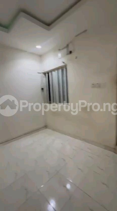 1 bedroom Flat / Apartment for rent Off Pedro Road Shomolu Shomolu Shomolu Lagos