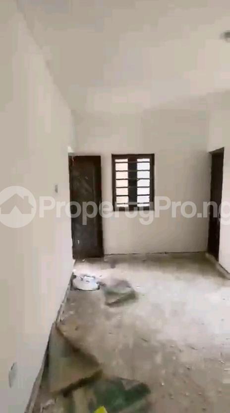 1 bedroom Flat / Apartment for rent Off Shipeolu Street Shomolu Lagos Þ Shomolu Shomolu Lagos