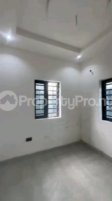 1 bedroom Flat / Apartment for rent Pedro Road Shomolu Lagos