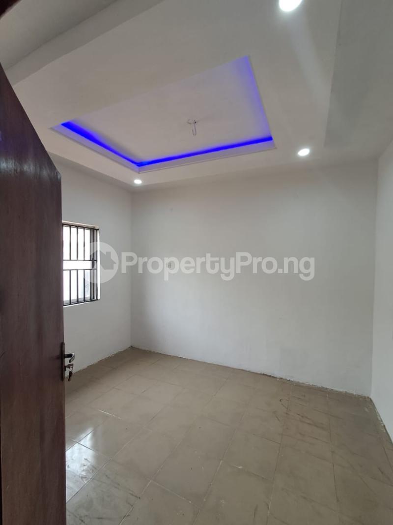 1 bedroom Flat / Apartment for rent Off Bashiru Shittu Magodo GRA Phase 2 Kosofe/Ikosi Lagos - 0