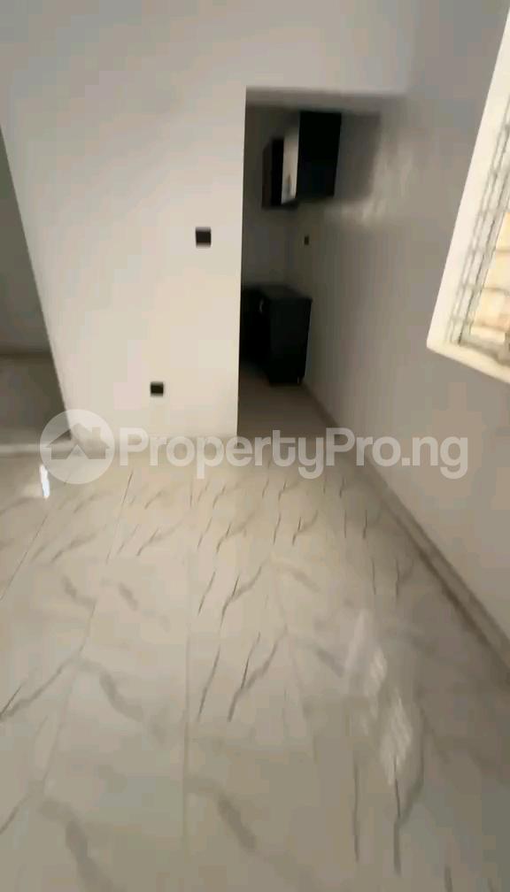 1 bedroom Flat / Apartment for rent Off Pedro Road Shomolu Lagos Shomolu Shomolu Lagos