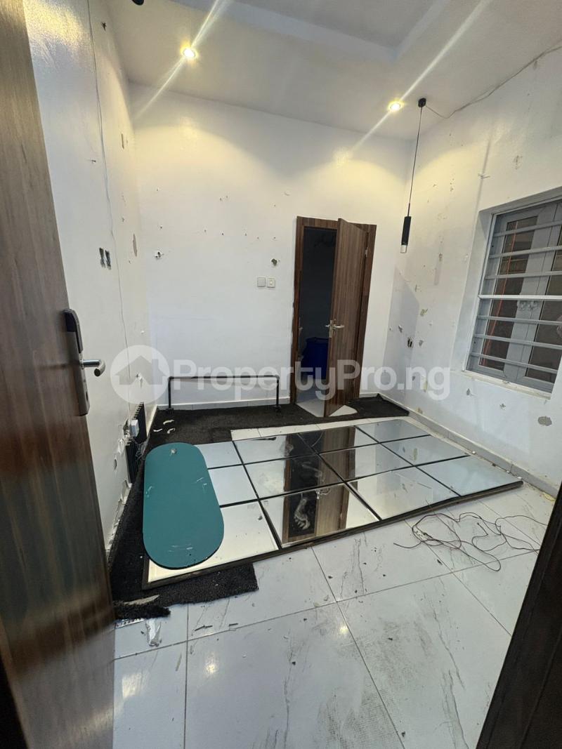 Flat / Apartment for rent Osapa London Lekki Lagos Osapa london Lekki Lagos