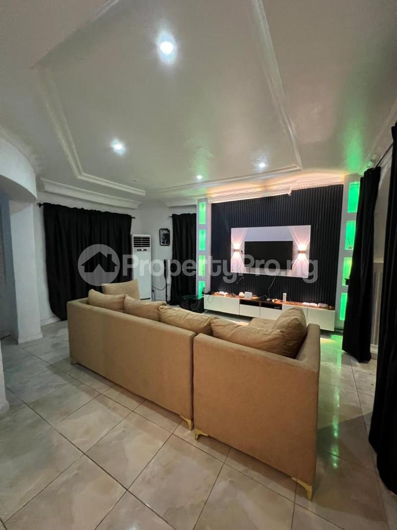 Flat / Apartment for rent Chevy View Estate chevron Lekki Lagos