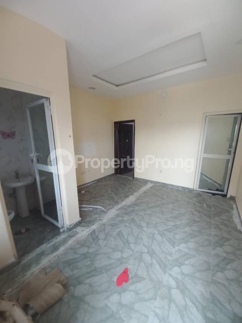 1 bedroom Flat / Apartment for rent  Ologolo Lekki Lagos